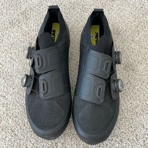 Pearl Izumi Pro Road V5 Cycling Shoes